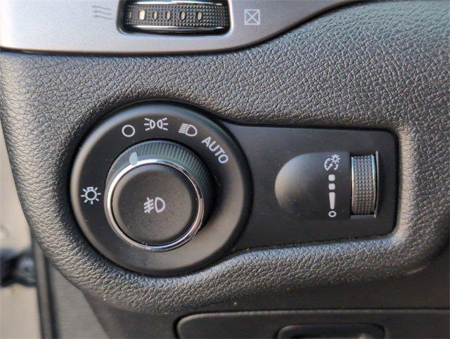 used 2019 Jeep Cherokee car, priced at $13,576