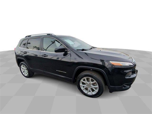 used 2014 Jeep Cherokee car, priced at $9,678