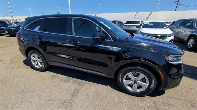 used 2022 Kia Sorento car, priced at $22,497