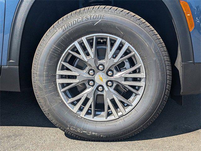 new 2025 Chevrolet Traverse car, priced at $42,890