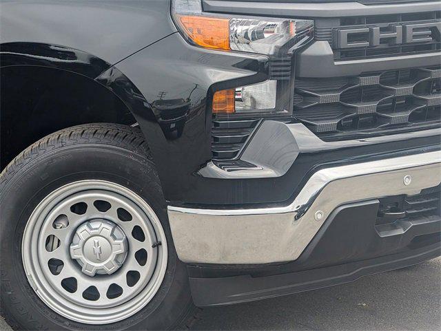 new 2025 Chevrolet Silverado 1500 car, priced at $42,125