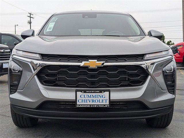 new 2025 Chevrolet Trax car, priced at $22,077
