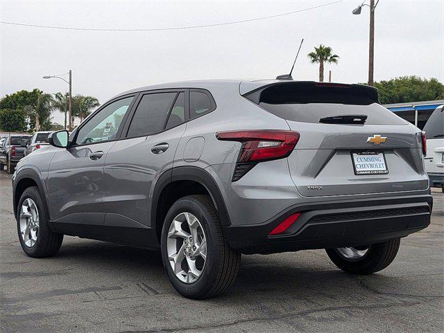 new 2025 Chevrolet Trax car, priced at $22,077