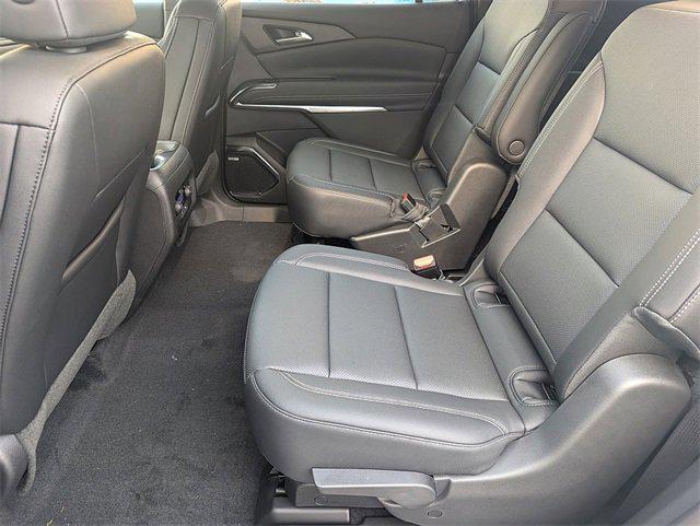 new 2025 Chevrolet Traverse car, priced at $50,650