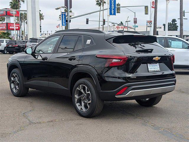 new 2025 Chevrolet Trax car, priced at $24,790