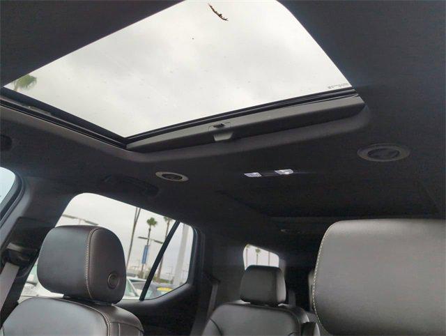 used 2023 Chevrolet Traverse car, priced at $34,997