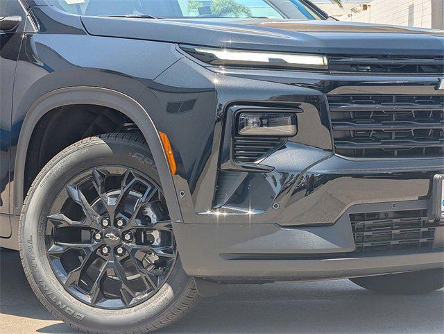new 2025 Chevrolet Traverse car, priced at $49,390