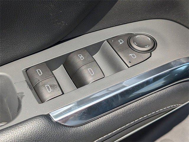 new 2025 Chevrolet Traverse car, priced at $43,015