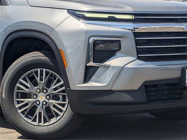 new 2025 Chevrolet Traverse car, priced at $42,890