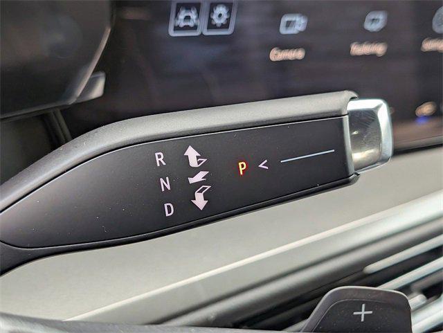 new 2026 Chevrolet Traverse car, priced at $39,195