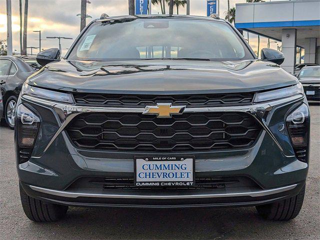 new 2025 Chevrolet Trax car, priced at $26,015