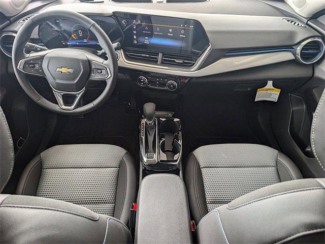 new 2025 Chevrolet Trax car, priced at $26,015
