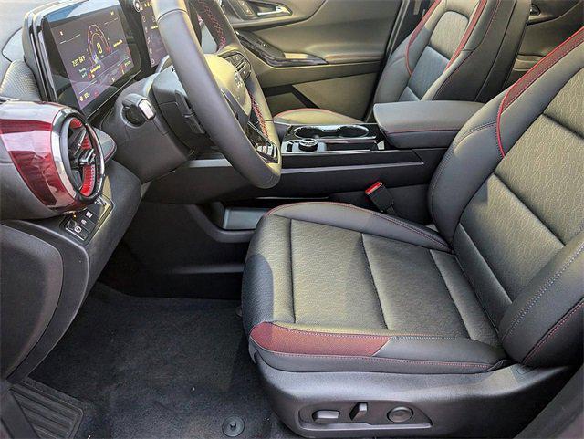 new 2025 Chevrolet Equinox car, priced at $30,295