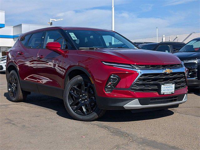 new 2025 Chevrolet Blazer car, priced at $31,989