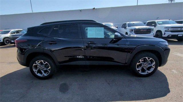 used 2025 Chevrolet Trax car, priced at $23,458