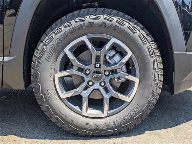 new 2026 Chevrolet Equinox car, priced at $37,510