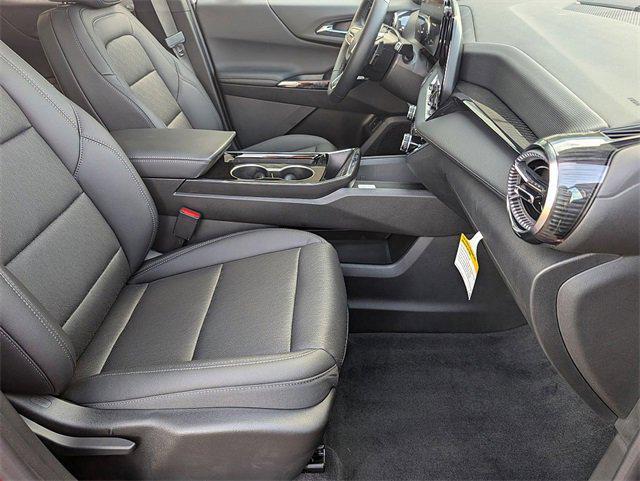 new 2025 Chevrolet Equinox car, priced at $33,075