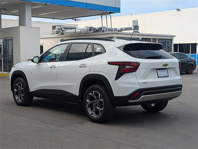 new 2025 Chevrolet Trax car, priced at $24,430