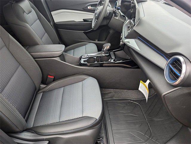 new 2025 Chevrolet Trax car, priced at $24,430