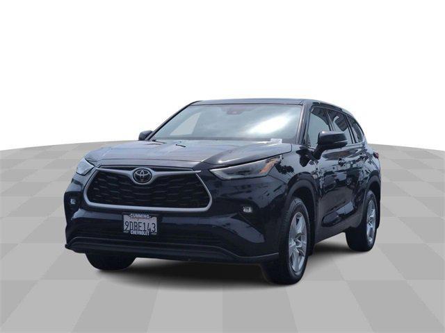 used 2022 Toyota Highlander car, priced at $29,687