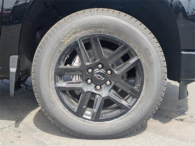 new 2025 Chevrolet Silverado 1500 car, priced at $42,960