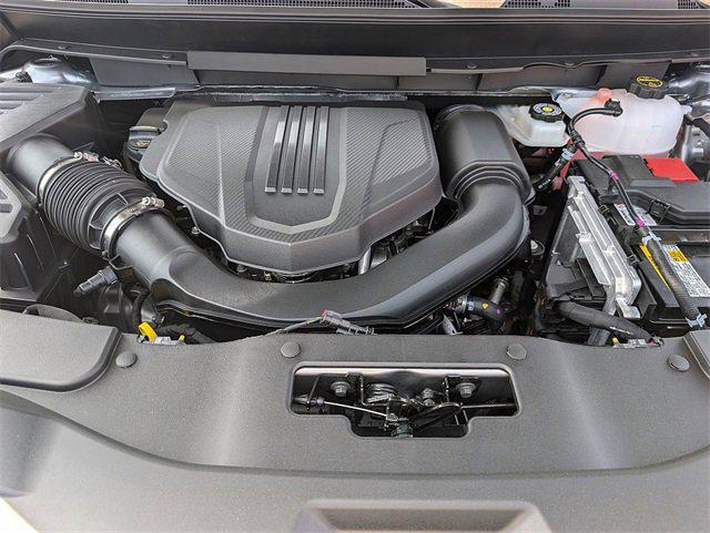 new 2025 Chevrolet Traverse car, priced at $43,015