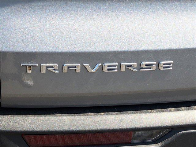 new 2025 Chevrolet Traverse car, priced at $43,015