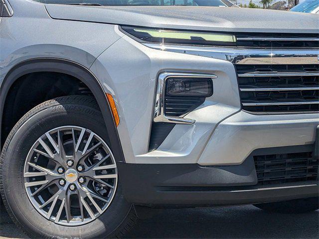 new 2025 Chevrolet Traverse car, priced at $43,630