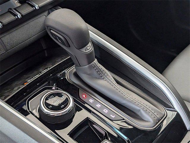 new 2025 Chevrolet Colorado car, priced at $40,090
