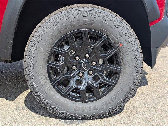 new 2025 Chevrolet Colorado car, priced at $40,090