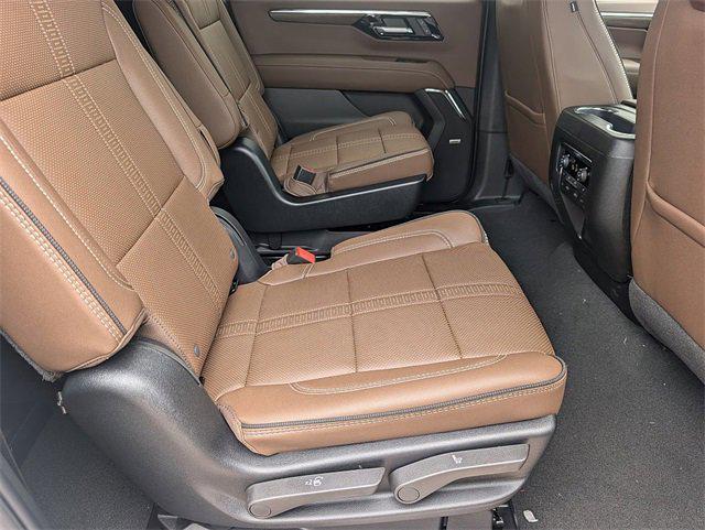 new 2025 Chevrolet Suburban car, priced at $99,550