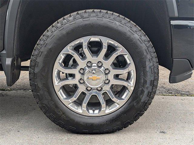 new 2025 Chevrolet Silverado 2500 car, priced at $77,575