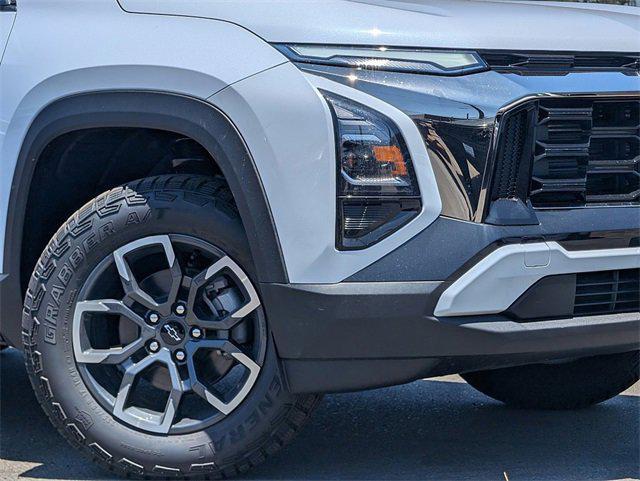new 2026 Chevrolet Equinox car, priced at $38,005