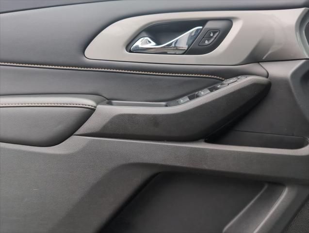 used 2021 Chevrolet Traverse car, priced at $25,977