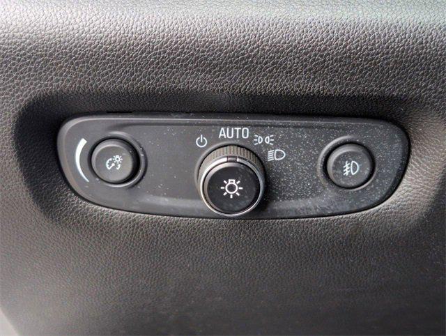 used 2021 Chevrolet Traverse car, priced at $21,363