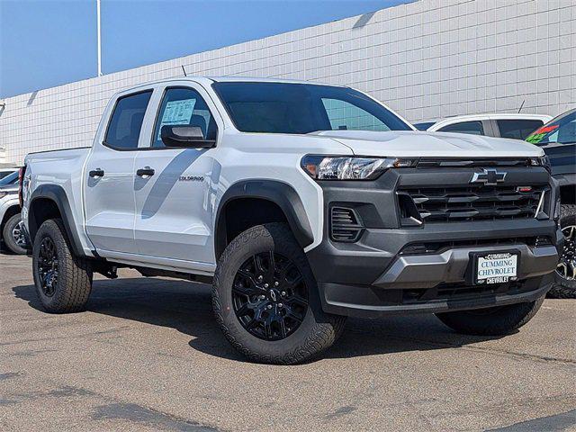 new 2025 Chevrolet Colorado car, priced at $43,995