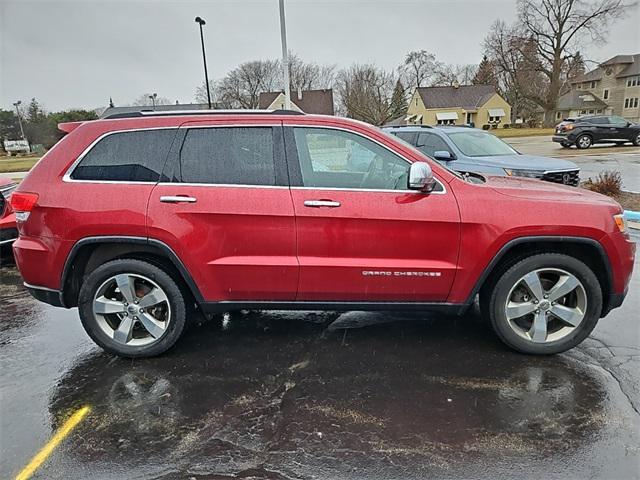 used 2014 Jeep Grand Cherokee car, priced at $10,687