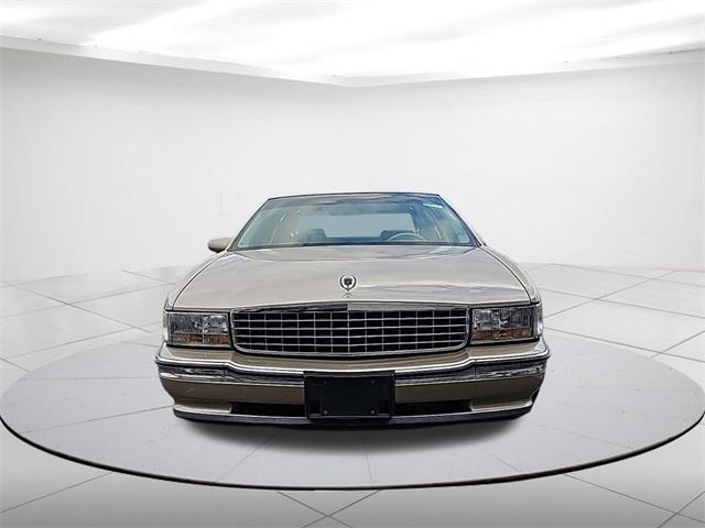 used 1995 Cadillac DeVille car, priced at $6,994