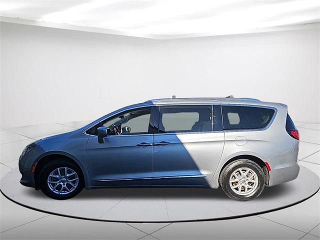 used 2020 Chrysler Pacifica car, priced at $17,595