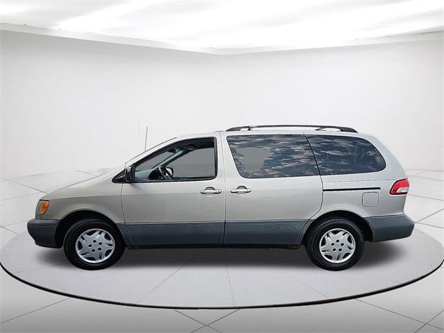 used 2003 Toyota Sienna car, priced at $5,999