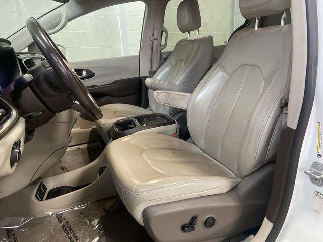 used 2020 Chrysler Pacifica car, priced at $15,325