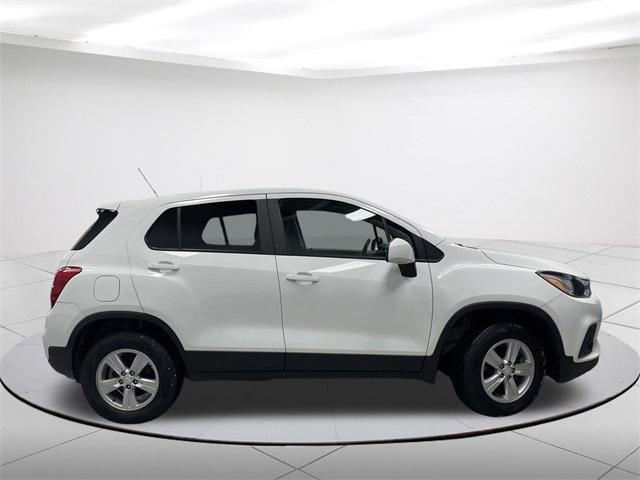 used 2022 Chevrolet Trax car, priced at $12,990