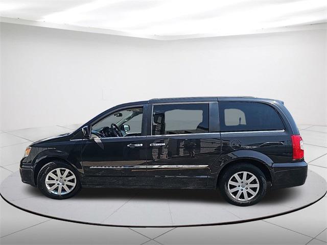 used 2015 Chrysler Town & Country car, priced at $7,750