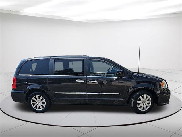 used 2015 Chrysler Town & Country car, priced at $7,750