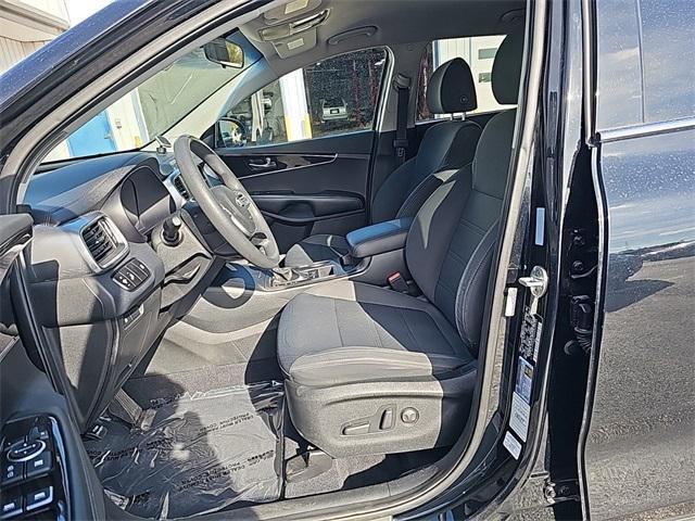 used 2019 Kia Sorento car, priced at $17,550