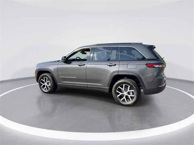 new 2025 Jeep Grand Cherokee car, priced at $44,855