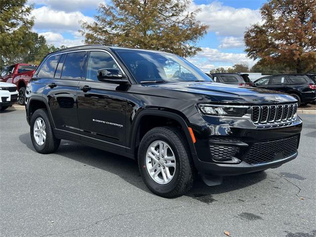 new 2025 Jeep Grand Cherokee car, priced at $31,670