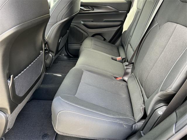 new 2025 Jeep Grand Cherokee car, priced at $31,670