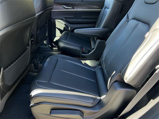 new 2025 Jeep Grand Cherokee L car, priced at $48,255