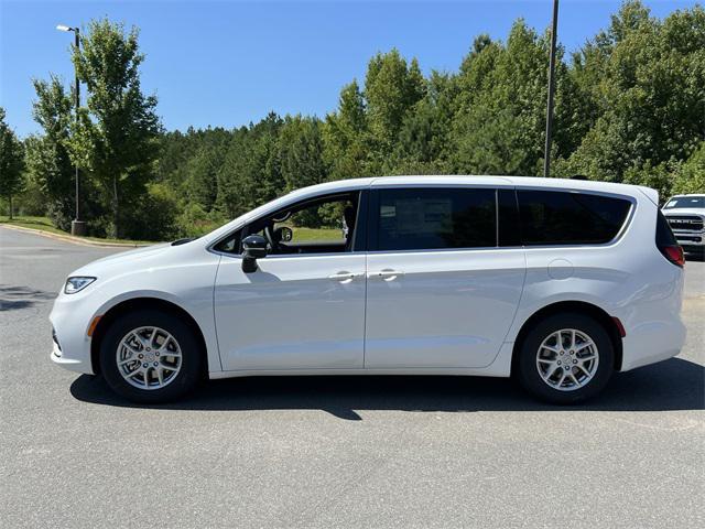 new 2026 Chrysler Pacifica car, priced at $41,203